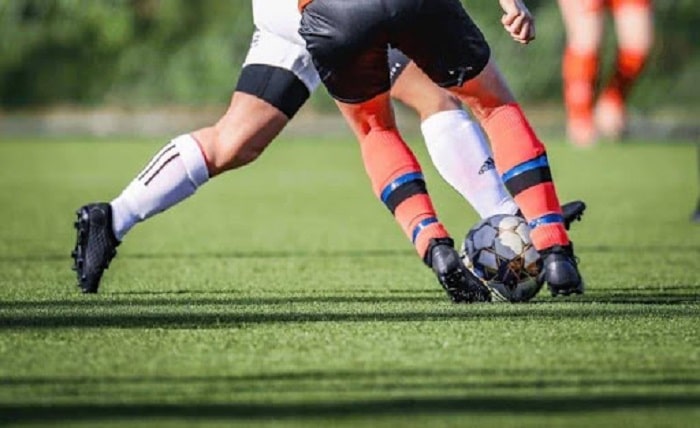 Dribbling Player Biography