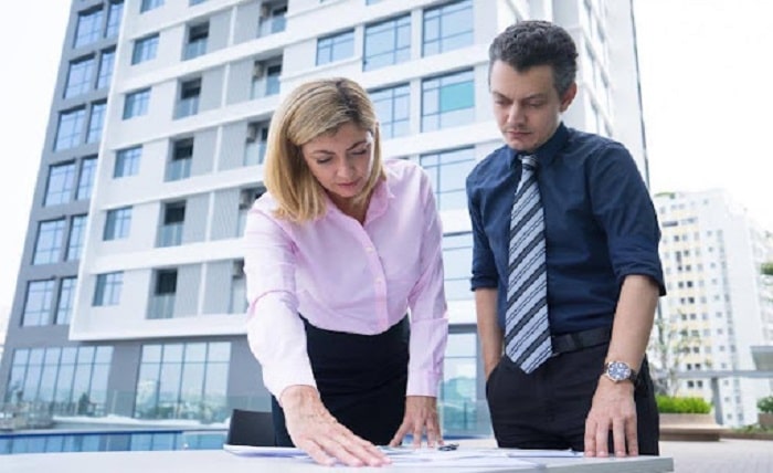 Real Estate Investment Decisions