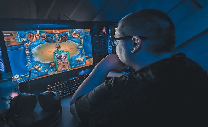 Online Entertainment
